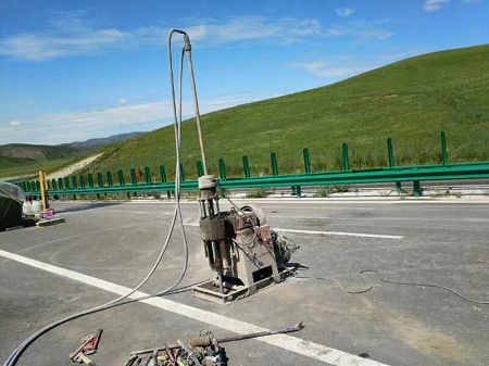 新丰公路地基基础注浆加固